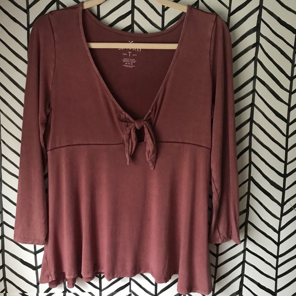 🐸 3 for $30 Like New American Eagle Top